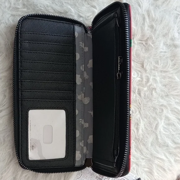 Loungefly Red Harry Potter Character Wallet - Picture 3 of 3